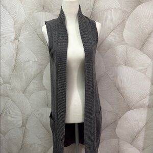C by Bloomingdale’s Gray Sleeveless Cashmere Long Cardigan XS